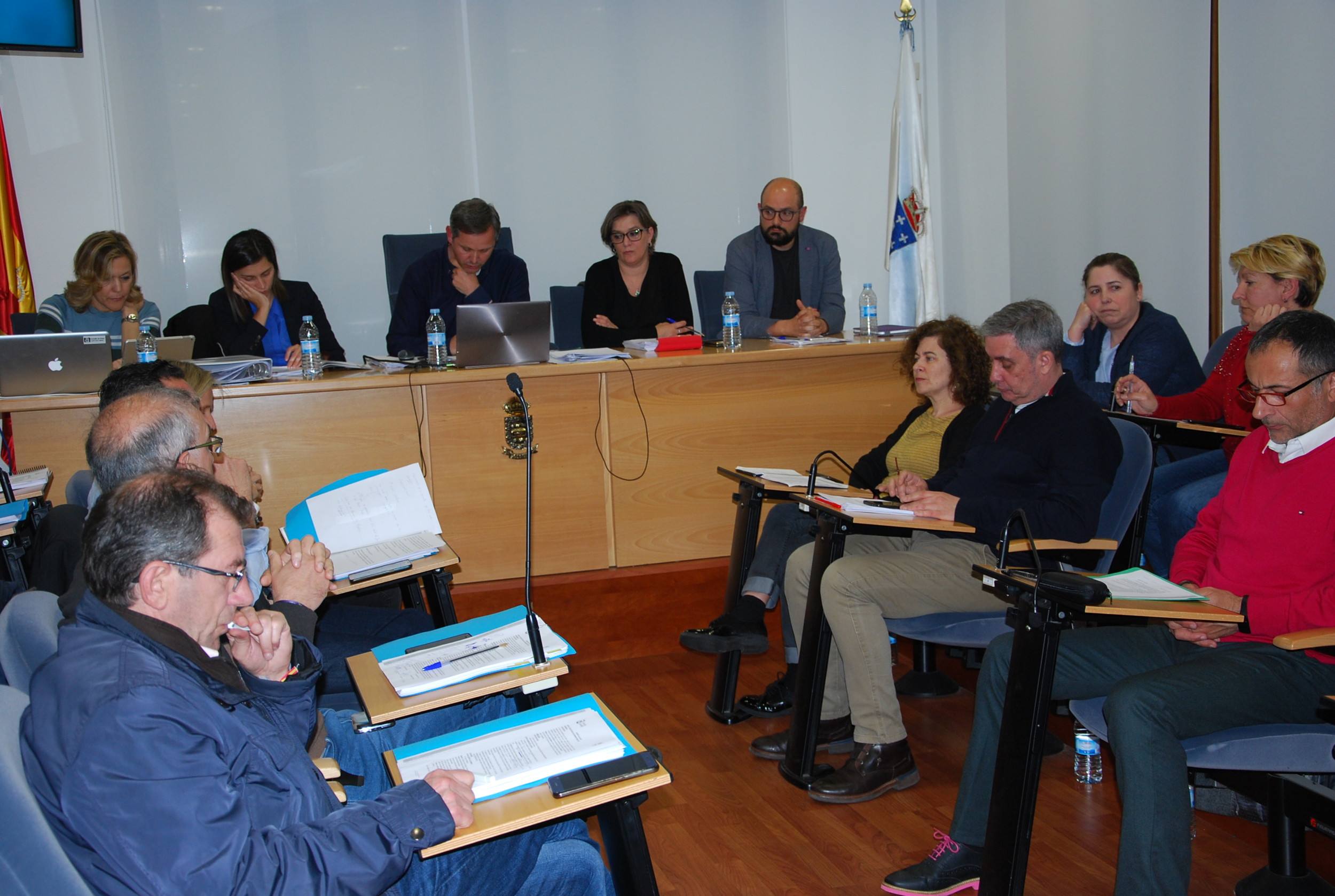 O Pleno aproba por unanimidade a constitución da Asociación do Camiño Ría de Muros – Noia, o Plan de estabilización do emprego temporal e a proposta de mellora da atención sanitaria urxente no transporte sanitario O Pleno aproba por unanimidade a constitución da Asociación do Camiño Ría de Muros – Noia, o Plan de estabilización do emprego temporal e a proposta de mellora da atención sanitaria urxente no transporte sanitario