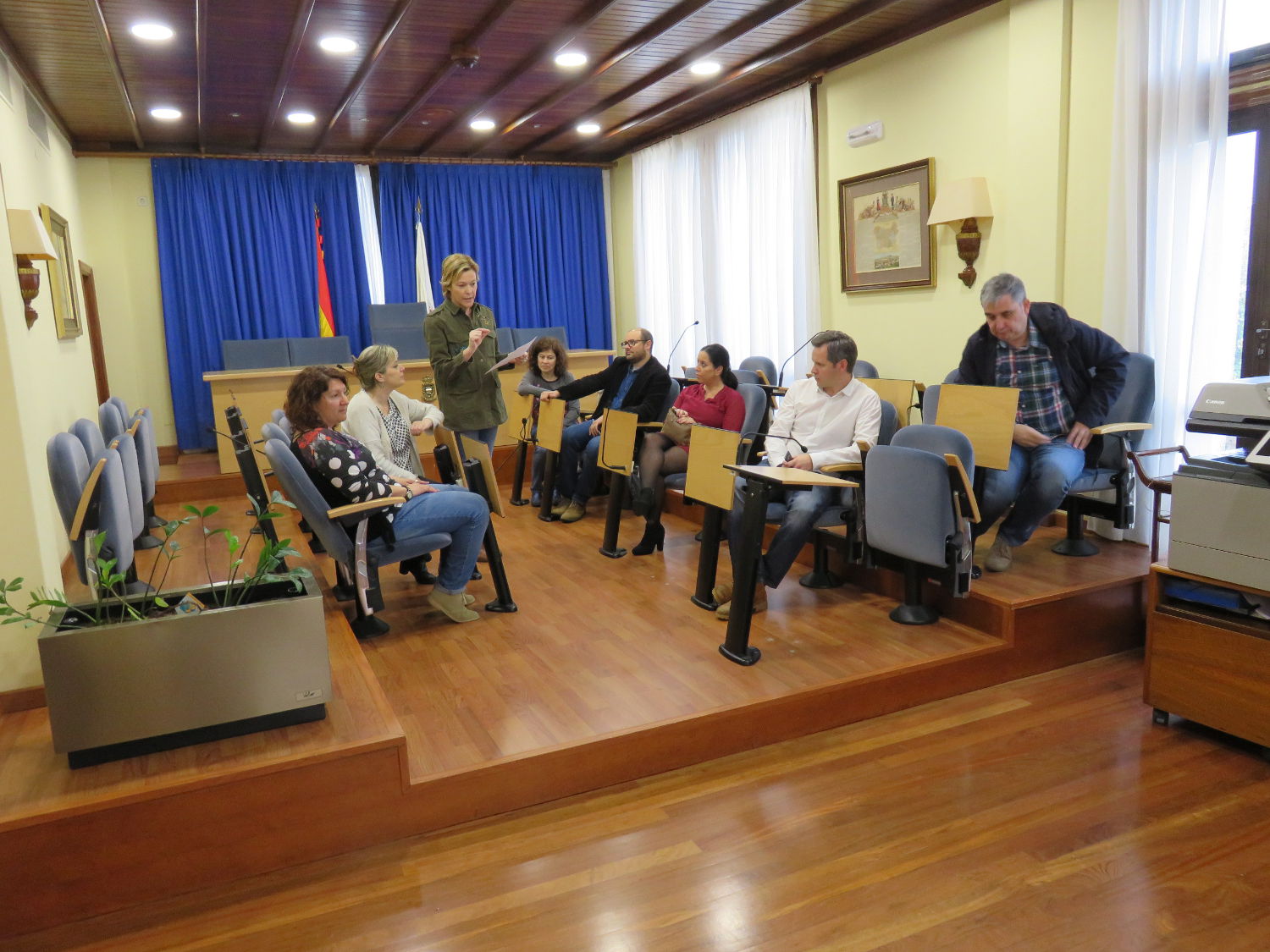 Este sábado celébrase unha Xunta de Goberno Local aberta ao público para elixir os membros das mesas electorais para as eleccións municipais e europeas do 26 de maio Este sábado celébrase unha Xunta de Goberno Local aberta ao público para elixir os membros das mesas electorais para as eleccións municipais e europeas do 26 de maio