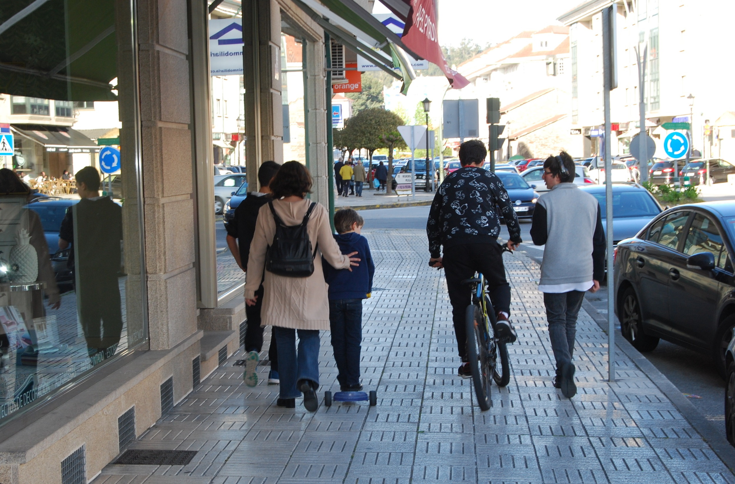 O Concello de Ames aproba os datos do censo municipal de 2018 que se achega aos 32.000 habitantes O Concello de Ames aproba os datos do censo municipal de 2018 que se achega aos 32.000 habitantes