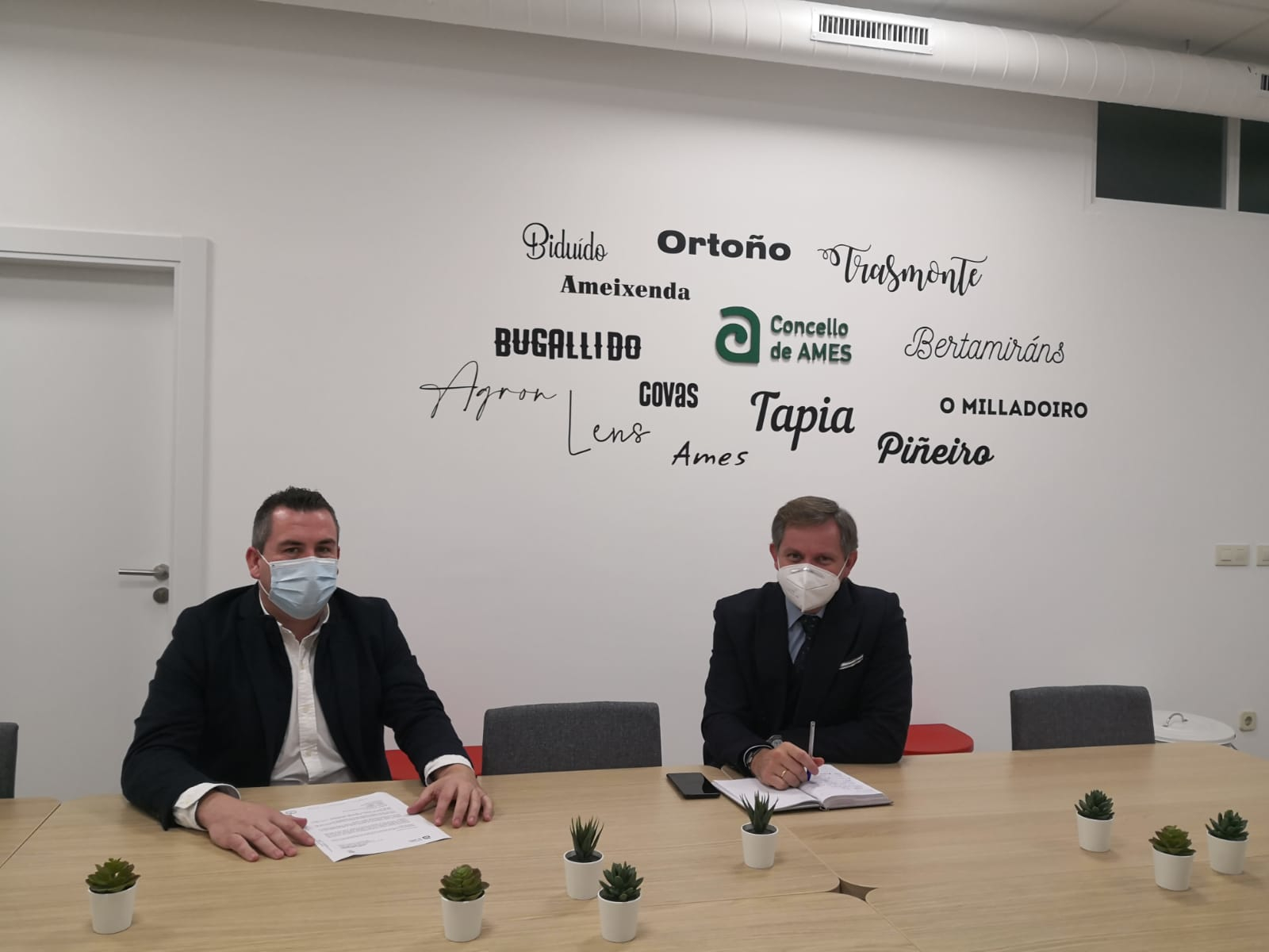 Imaxe da reunión co alcalde de Brión Imaxe da reunión co alcalde de Brión