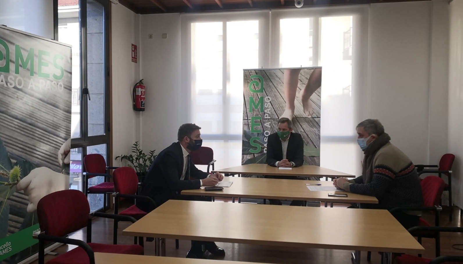 Imaxe da reunión co delegado provincial da Xunta de Galicia Imaxe da reunión co delegado provincial da Xunta de Galicia