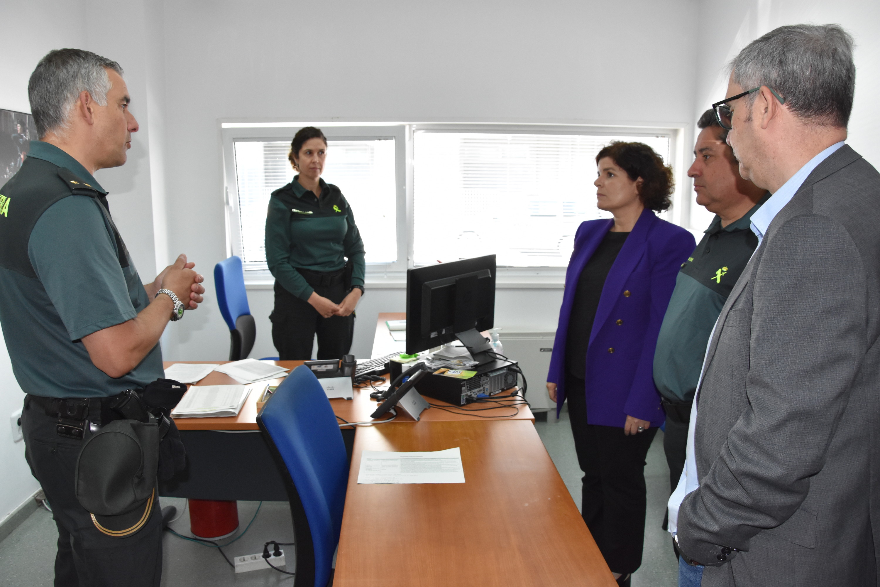 Visita á unidade de VioGen do cuartel da Garda Civil do Milladoiro Visita á unidade de VioGen do cuartel da Garda Civil do Milladoiro