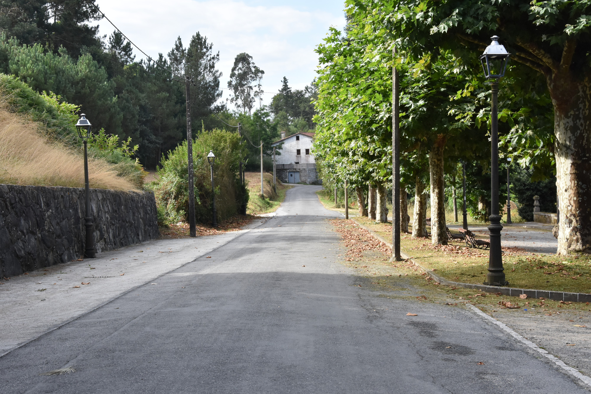 Apróbase a licitación das obras de mellora de acceso a Trasmonte por 157.000 euros Apróbase a licitación das obras de mellora de acceso a Trasmonte por 157.000 euros
