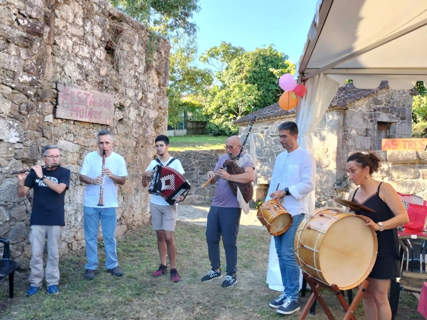 As asociacións e comisións de festas do concello de Ames poden solicitar axudas para a celebración de festexos e actividades As asociacións e comisións de festas do concello de Ames poden solicitar axudas para a celebración de festexos e actividades