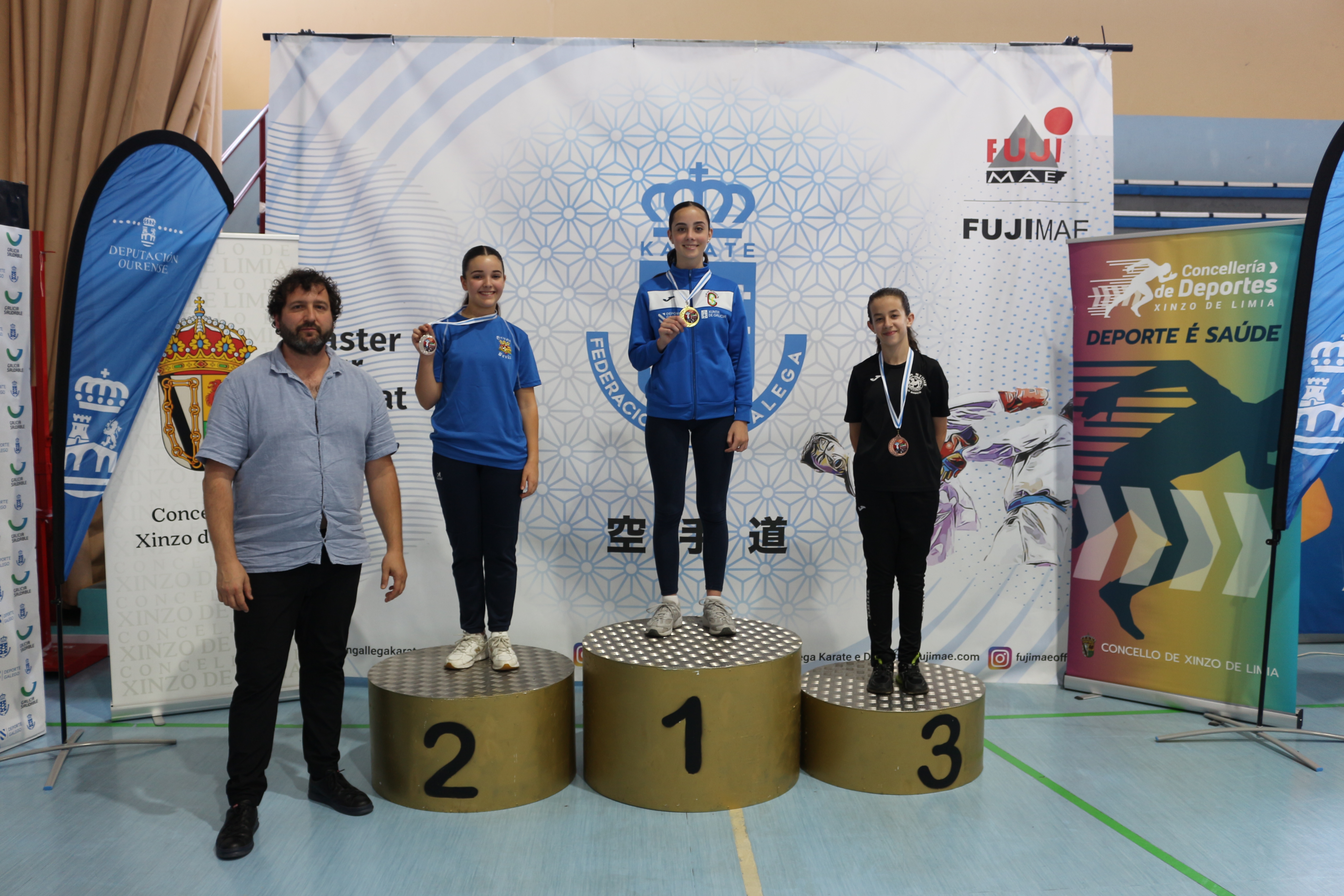 A amesá Olivia Parga acadou a medalla de ouro na 3º Xornada da Liga Galega de Karate A amesá Olivia Parga acadou a medalla de ouro na 3º Xornada da Liga Galega de Karate