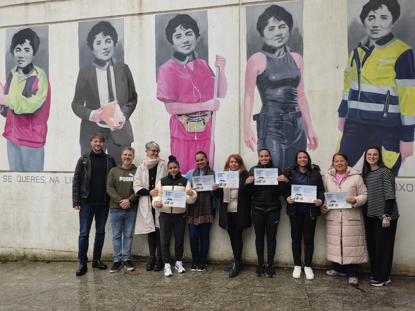Rematan os obradoiros de acollemento lingüístico no Milladoiro e Bertamiráns cunha participación total de 34 persoas de diversas nacionalidades Rematan os obradoiros de acollemento lingüístico no Milladoiro e Bertamiráns cunha participación total de 34 persoas de diversas nacionalidades