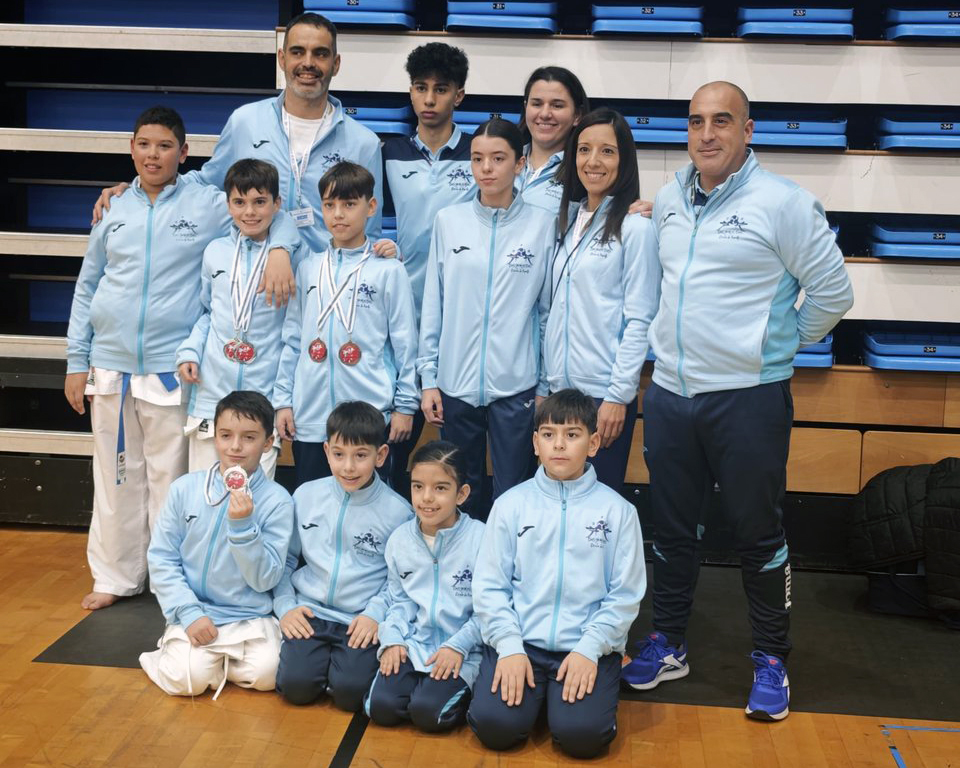 Catorce medallas para a escola Dokkodo na primeira xornada da Liga Galega de Karate celebrada en Lugo Catorce medallas para a escola Dokkodo na primeira xornada da Liga Galega de Karate celebrada en Lugo