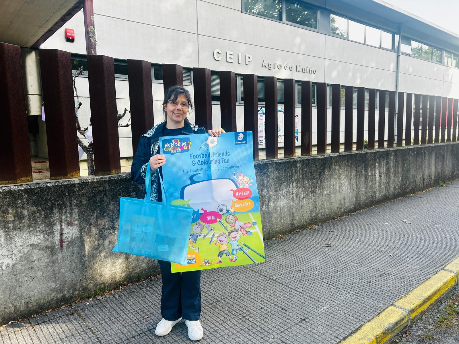O bazar de Bertamiráns Eva Hogar acolle o proxecto “World Kids Colouring Day” O bazar de Bertamiráns Eva Hogar acolle o proxecto “World Kids Colouring Day”