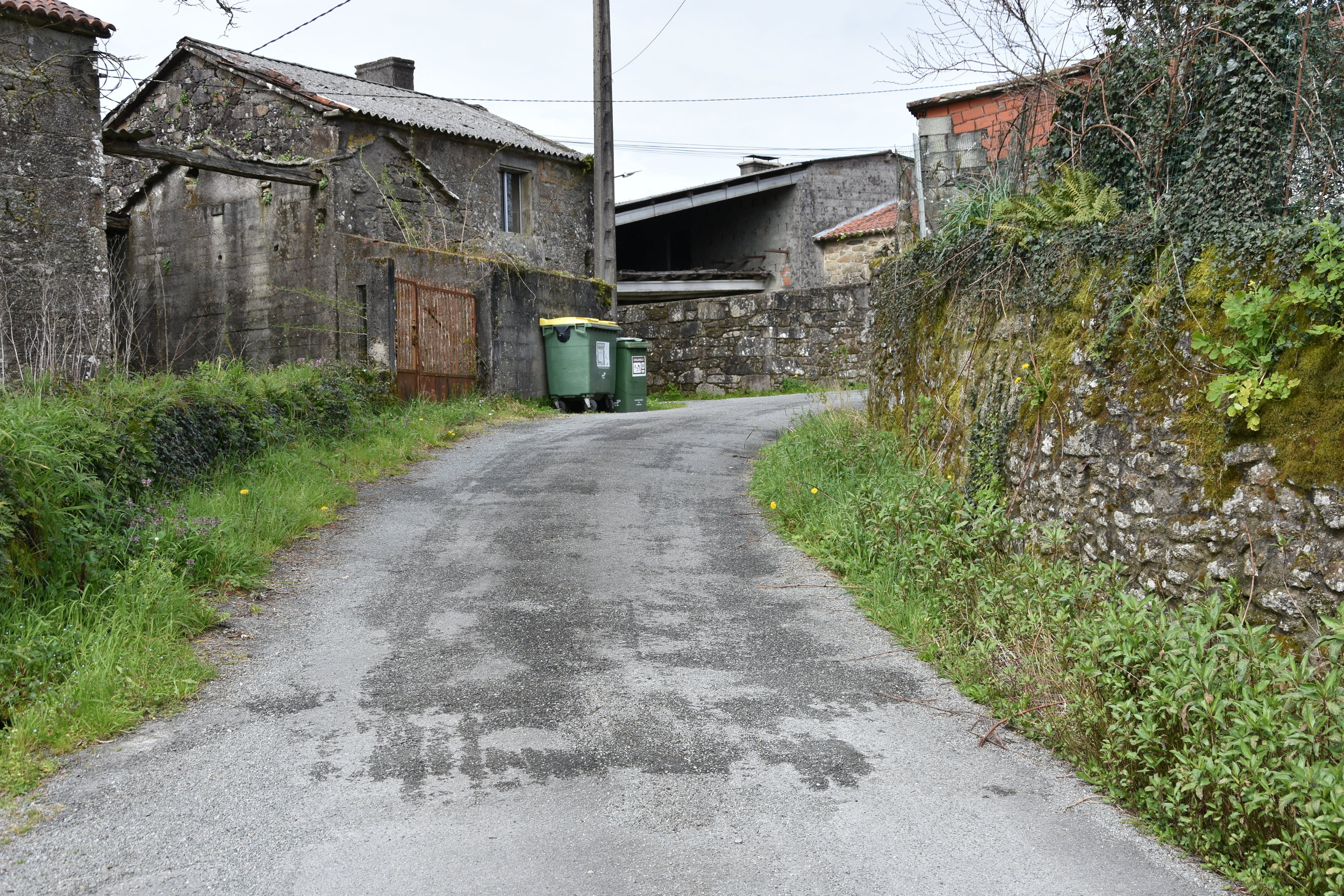 Adxudícanse as obras de pavimentación de viarios na aldea de Vilaverde por valor de 251.000 euros Adxudícanse as obras de pavimentación de viarios na aldea de Vilaverde por valor de 251.000 euros