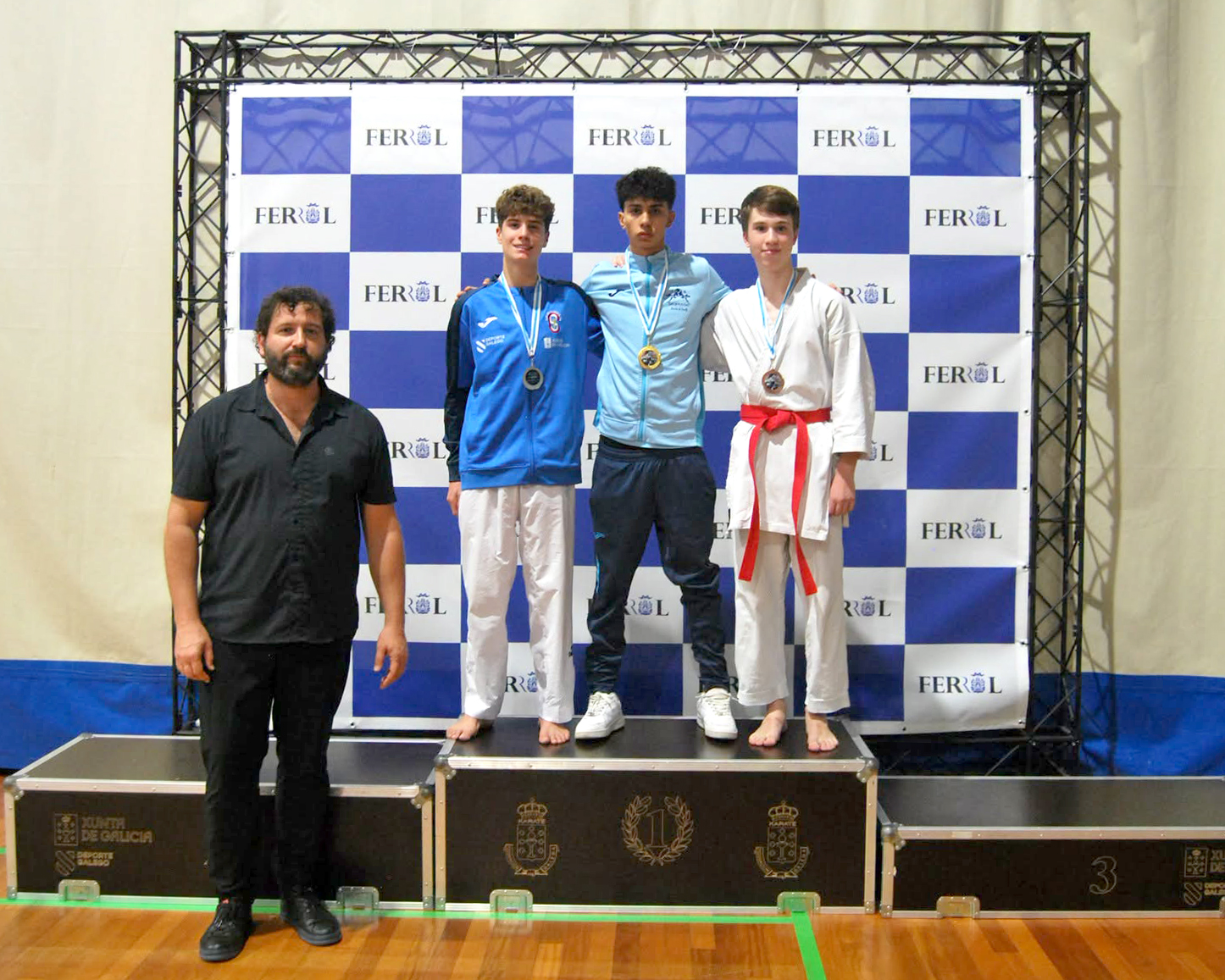 Raúl Rodríguez, campión galego de kumite júnior -61 kg Raúl Rodríguez, campión galego de kumite júnior -61 kg