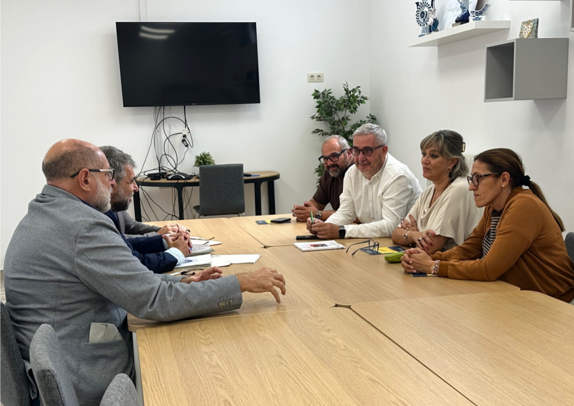 O Concello de Ames e Augas de Ames analizan con AEOPAS posibles vías de colaboración no ámbito do abastecemento e saneamento O Concello de Ames e Augas de Ames analizan con AEOPAS posibles vías de colaboración no ámbito do abastecemento e saneamento
