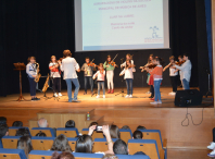 Ames conmemora o Día das Letras Galegas cun acto literario-musical no que se entregaron os premios dos Certames Literario e Intercentros