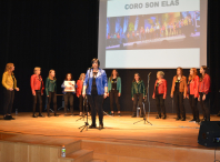 Ames conmemora o Día das Letras Galegas cun acto literario-musical no que se entregaron os premios dos Certames Literario e Intercentros