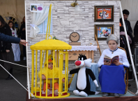 Na categoría infantil gañou Noa Bustelo Carlís e Breixo Tobío Carlís, de Pontecesures, co disfrace Esto es todo amigos. Loony Tunes, que recibiu un premio de 100 euros