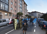 O segundo premio de comparsas recaeu na Asociación cultural de Liñaio, de Negreira, coa comparsa Somos o demo ou non