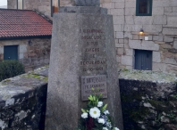 Escultura Antonio Santomil. 