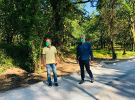 O alcalde de Ames e concelleiro de Obras e Servizos Básicos, Blas García, xunto co concelleiro do Rural, Santiago Márquez
