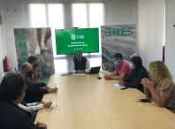 Representantes municipais e de produtoras audiovisuais de Ames reúnense para buscar estratexias que favorezan tanto ao concello como ao sector audiovisual. Representantes municipais e de produtoras audiovisuais de Ames reúnense para buscar estratexias que favorezan tanto ao concello como ao sector audiovisual.