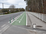 Imaxe do carril bici que discorre entre o CEIP Agro do Muíño e Bertamiráns