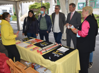 Imaxe da visita feita aos stands da II Feira de Saúde