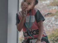 Imaxe da chegada das nenas e nenos saharauís (foto cedida por Checho Photography)
