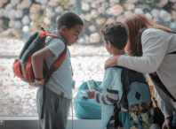 Imaxe da chegada das nenas e nenos saharauís (foto cedida por Checho Photography)