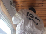 A iniciativa solidaria “Painting for Others” achégase a Ames coa Oficina de Voluntariado e a ONG Cooperación Internacional
