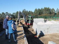 Visita ás obras que se están executando no Milladoiro para construír unha nova pista de skate