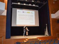 A concelleira de Cultura e Tecnoloxías da Comunicación, Natividade González, e mailo director de AGADIC, Jacobo Sutil, estiveron esta mañá no auditorio da Casa da Cultura do Milladoiro