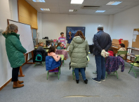 O alcalde e a concelleira de Cultura visitan as instalacións da Escola Municipal de Música de Ames