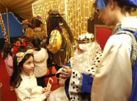 Os Reis Magos recibiron preto de 1500 nenos e nenas durante as recepcións da Gran Festa de Reis