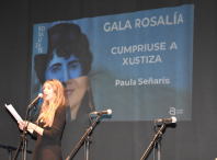Ames conmemorou o aniversario de Rosalía de Castro cunha gala-homenaxe repleta de poesía e música na Casa da Cultura de Bertamiráns Ames conmemorou o aniversario de Rosalía de Castro cunha gala-homenaxe repleta de poesía e música na Casa da Cultura de Bertamiráns