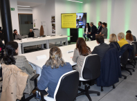 Imaxe da presentación do laboratorio Ames AV Lab