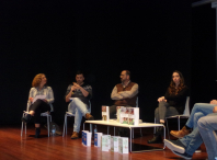 A Casa da Cultura de Bertamiráns foi este mércores pola tarde o escenario dun primeiro encontro para intercambiar valoracións entre representantes da Real Academia Galega, o Concello de Ames, o profesorado e as familias amesás