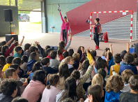 Espectáculo de As Maimiñas no CEIP Agro do Muíño