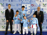 A escola de kárate Dokkodo logra cinco medallas na cuarta xornada da liga galega