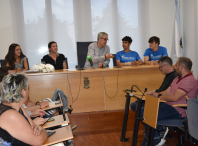Realízaselle unha recepción a María Estévez, Roi López e Nuno Castro, atletas amesáns do Ames Atletismo e do MillaRaio