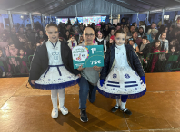 Fago Flash e Sargadelas fanse cos primeiros premios do concurso infantil de disfraces