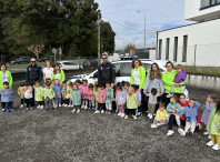 O alumnado da EIM A Madalena recibe a visita da Policía Local de Ames