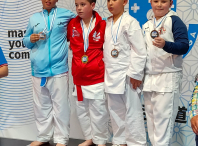 A escola Dokkodo consegue oito medallas na cuarta xornada da Liga Galega de Karate