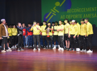 O Concello realiza un acto de homenaxe a equipos e deportistas amesáns