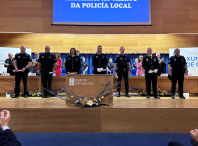 Seis axentes da Policía Local de Ames condecorados polos seus 25 anos de servizo no corpo
