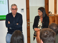 O Concello de Ames realízalle unha recepción institucional a Bruno Arias e Álvaro Liste, creadores do documental Os espazos en branco