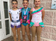 Aroha Traba, do club de patinaxe Omega, consegue a medalla de prata no Campionato Galego