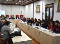 A Corporación municipal demanda que a Xunta de Galicia atenda as necesidades sobre o transporte no rural do concello