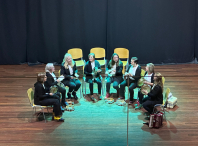 Os Castros, Pandereteiras da Costaneira, Os Retranqueiros, Airiños do Paseo do Colón, As Maianas e Requinta da Maía protagonizaron o concerto de Nadal