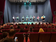 Os Castros, Pandereteiras da Costaneira, Os Retranqueiros, Airiños do Paseo do Colón, As Maianas e Requinta da Maía protagonizaron o concerto de Nadal
