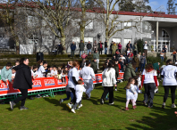 O CEIP de Barouta celebrou este xoves a súa carreira solidaria “Móvome pola paz” 