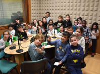 150 alumnos/as do CEIP da Maía coñecen o funcionamento de Ames Radio