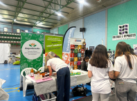 Sete coworkers do espazo colaborativo A Proa participaron na Feira das Profesións 2025 celebrada este xoves en Negreira